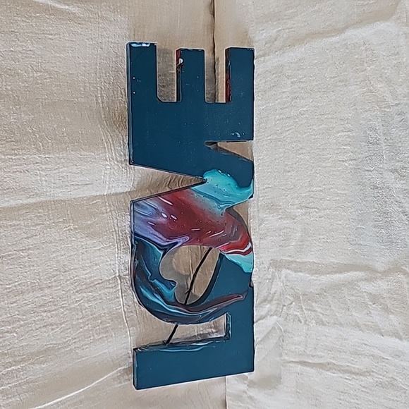 Love on Wood 12x5.5 Handmade. Inspirational - Picture 1 of 7